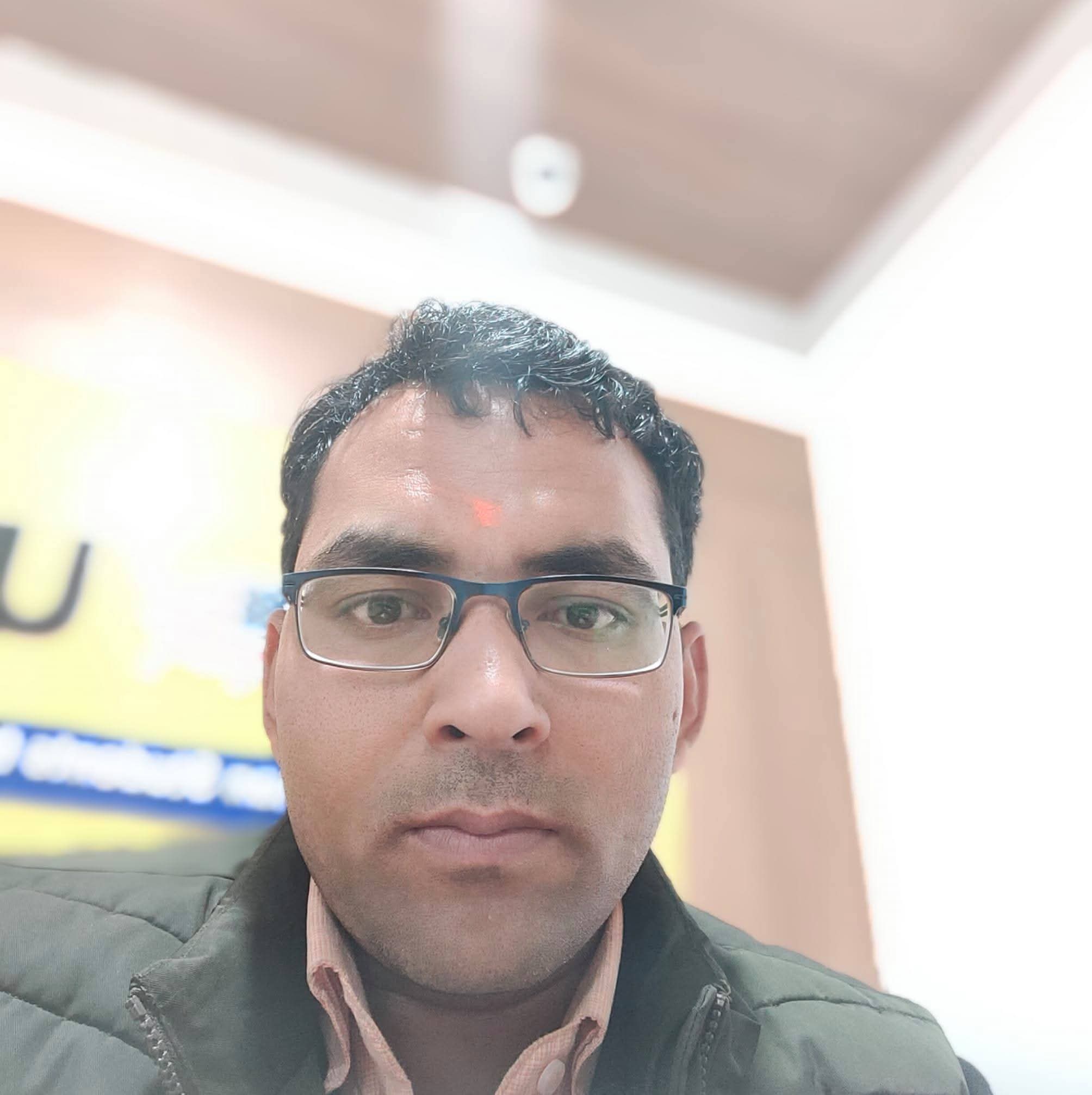 Awadhesh Kumar Pal, Founder