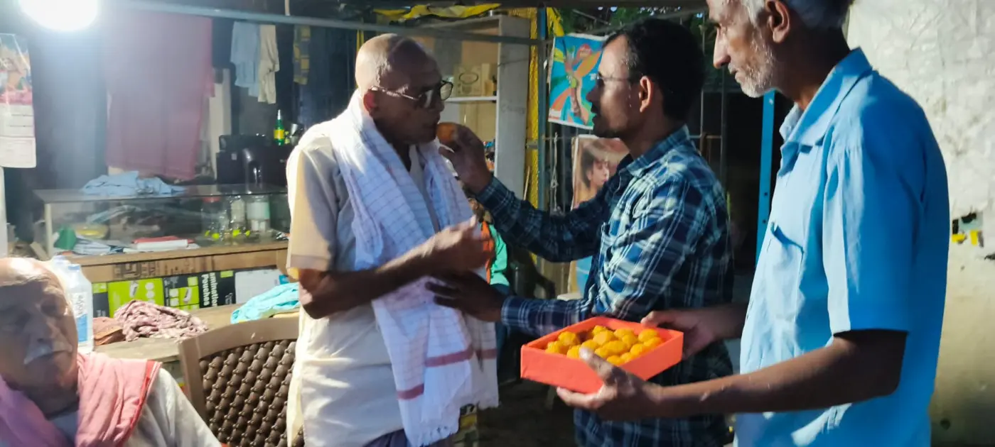 Sharing sweets during senior citizen support activity